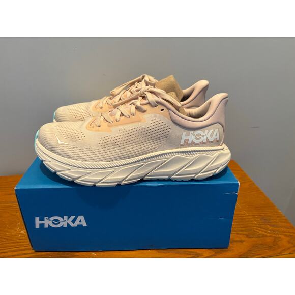 Hoka Women Arahi 7 in Vanilla Cream New! Size 9 Wide - Picture 4 of 8